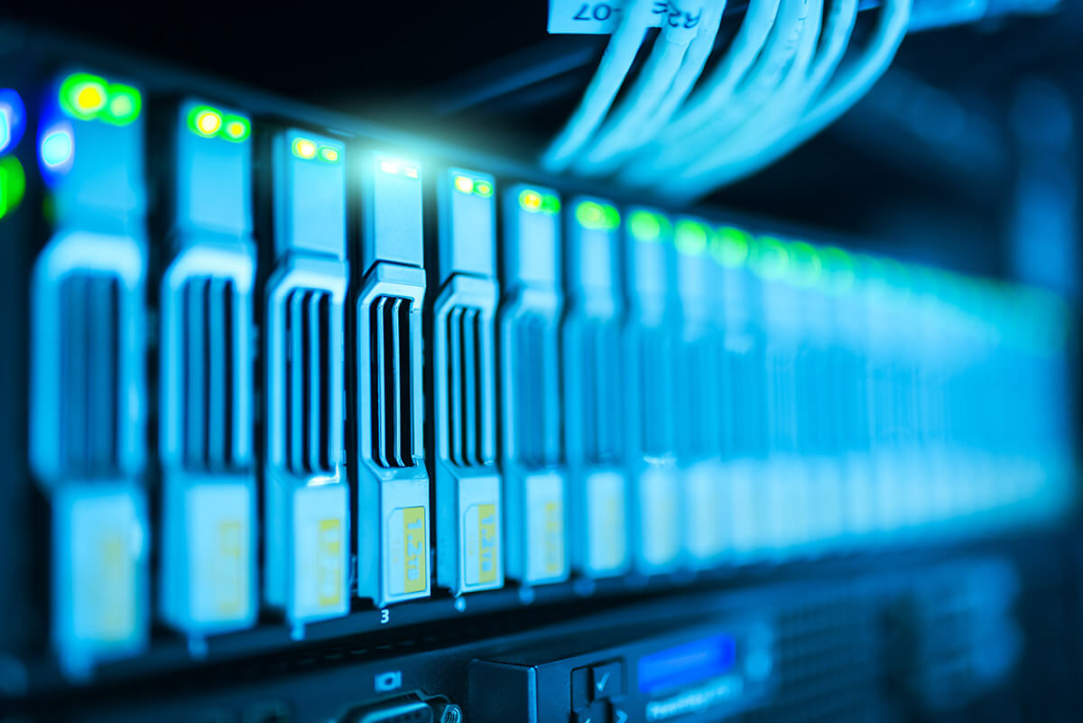 Server Facebook